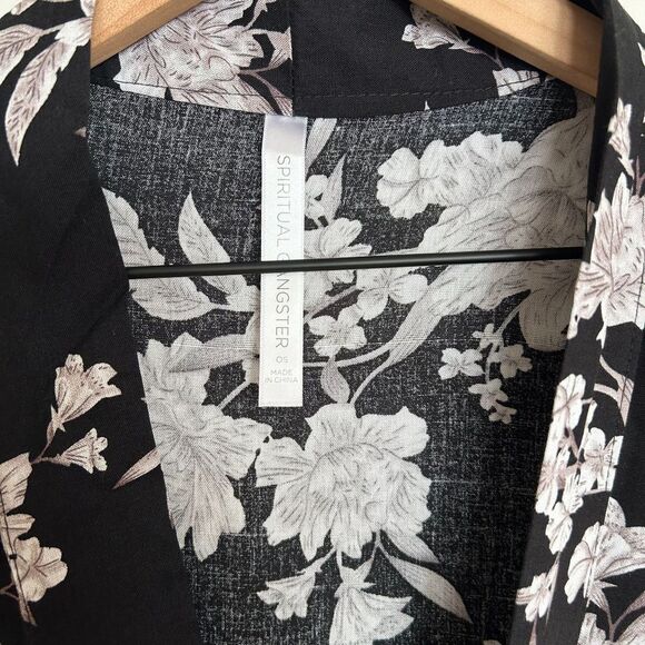 Spiritual Gangster Pool Wrap Kimono Coverup - Picture 7 of 13